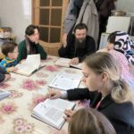 В Иверском храме поселка Октябрьский прошла беседа, приуроченная ко Дню православной книги