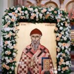 К деснице святителя Спиридона Тримифунтского