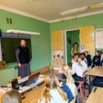В Маковской школе прошла встреча со священником, посвящённая Дню народного единства и Казанской иконе
